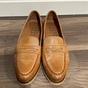 Classic Tan Leather Loafers